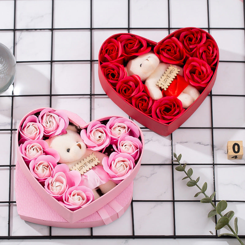 Heart-shaped Rose Valentine's day gift box