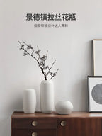 Modern Minimalist Creative White Brushed Ceramic Vase