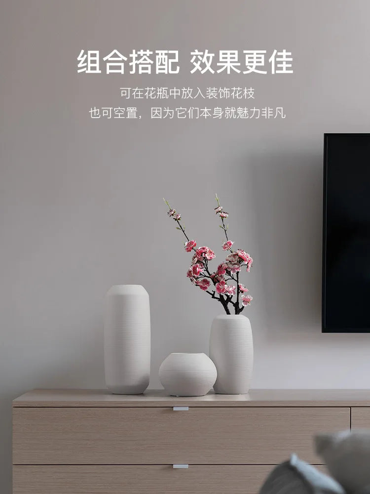 Modern Minimalist Creative White Brushed Ceramic Vase