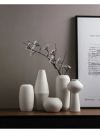 Modern Minimalist Creative White Brushed Ceramic Vase