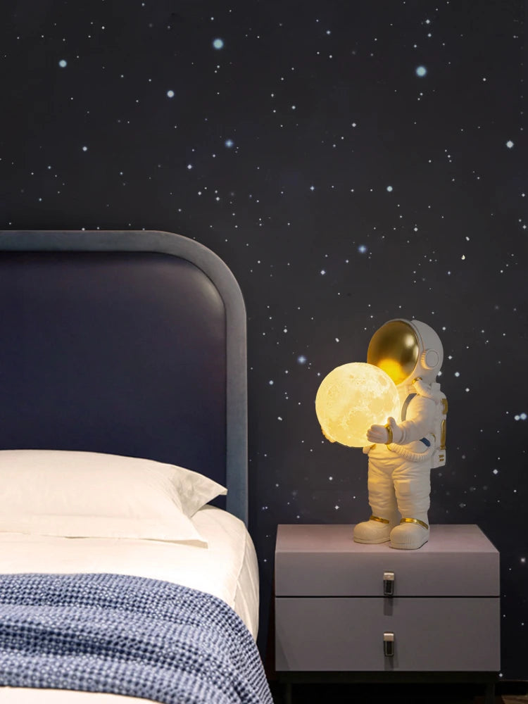 New Design Astronaut LED Wall Lamp