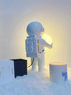 New Design Astronaut LED Wall Lamp