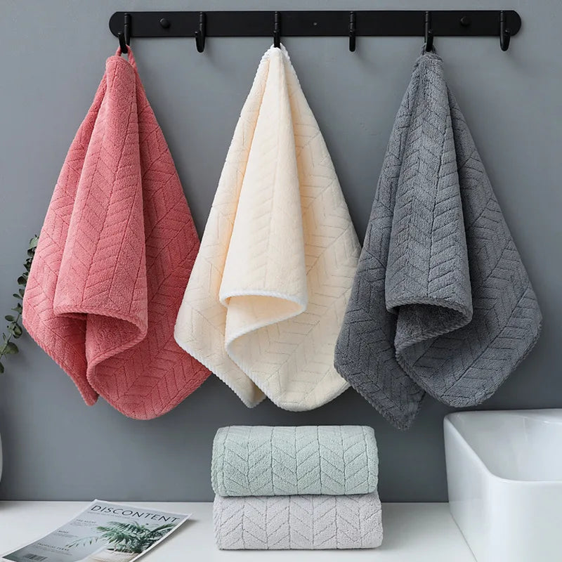 Thickened Coral velvet cotton bath towel