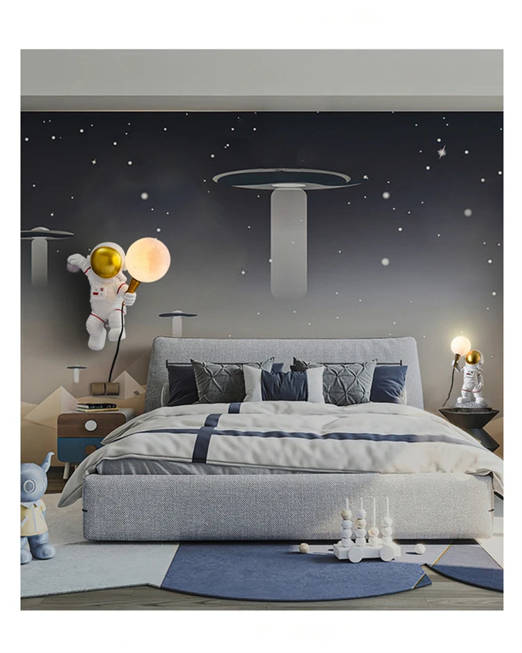 New Design Astronaut LED Wall Lamp