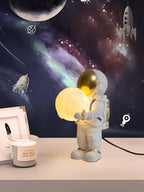 New Design Astronaut LED Wall Lamp