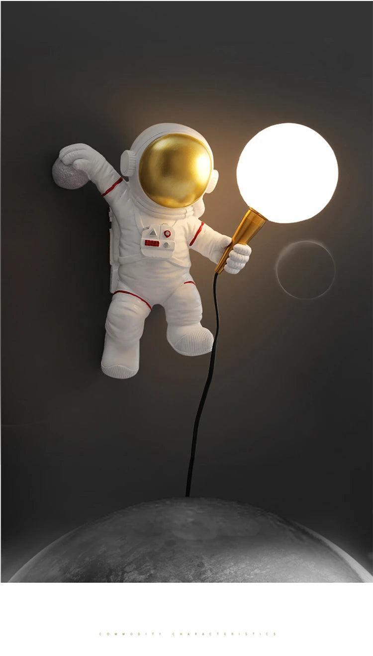 New Design Astronaut LED Wall Lamp